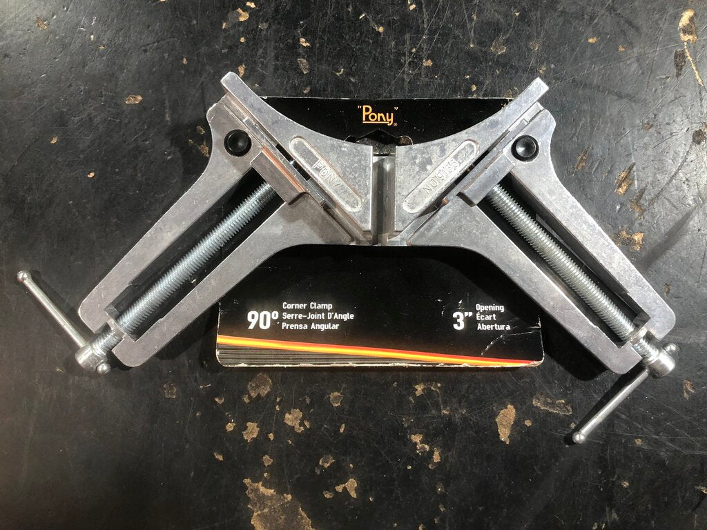 Corner Clamp