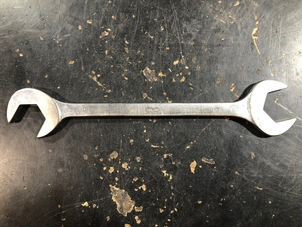 Angle Wrench