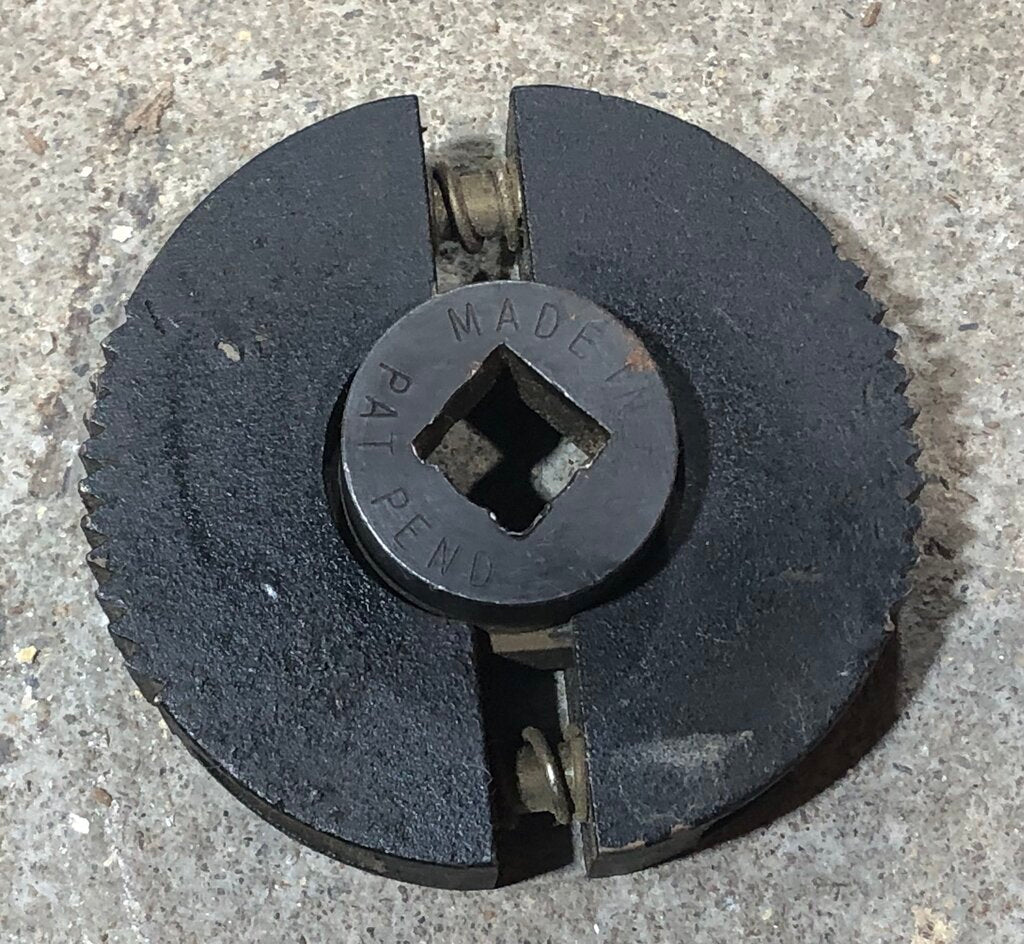 Oil Pan Plug Wrench for GM Vehicles