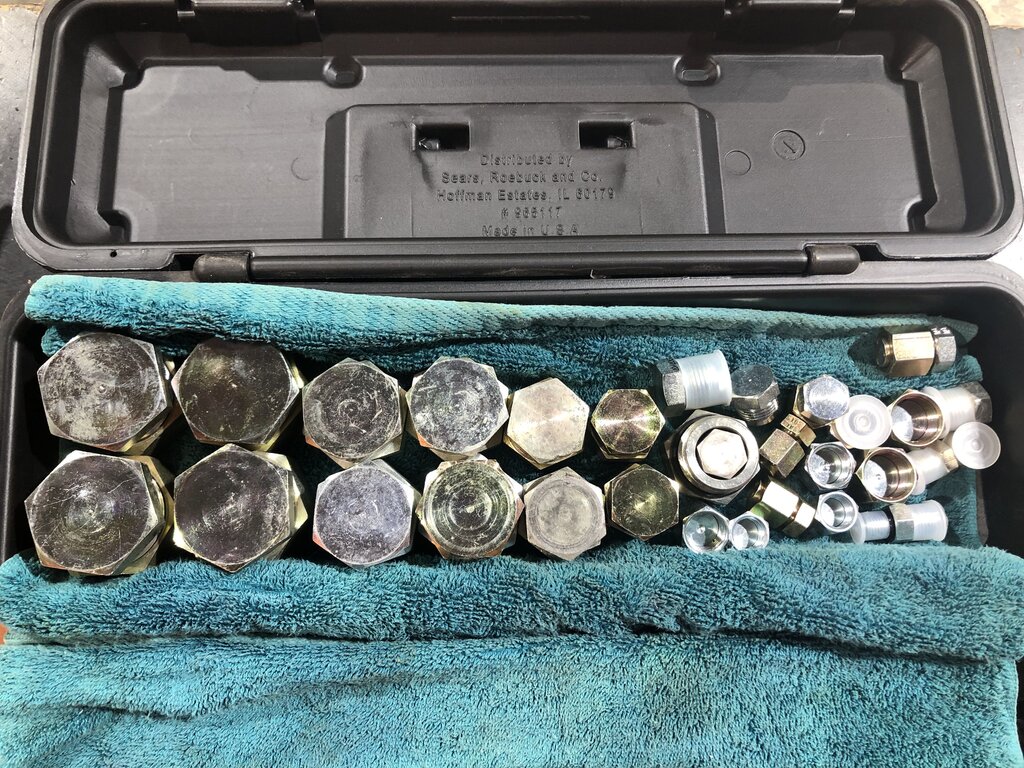 Lot of Hydraulic ORB O-Ring Boss Sealing Plug Assemblies