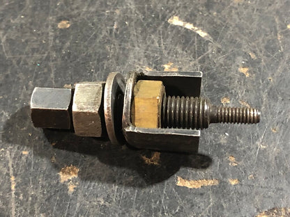Pivot Pin Remover