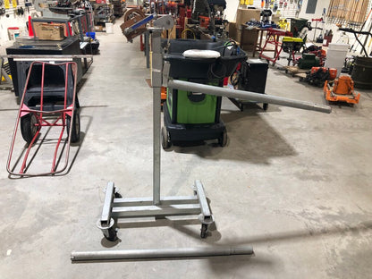 Manual Carpet Roll / Material Lift