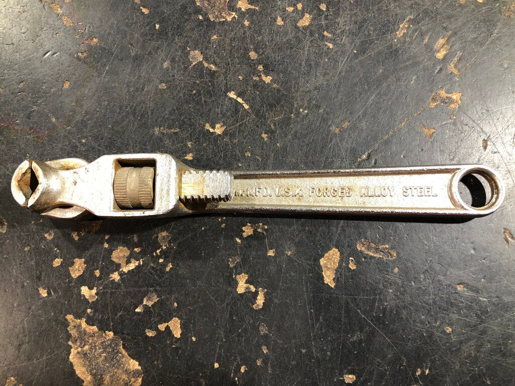 Adjustable Box Wrench