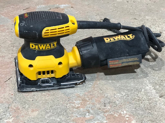 Corded 1/4-Sheet Sander
