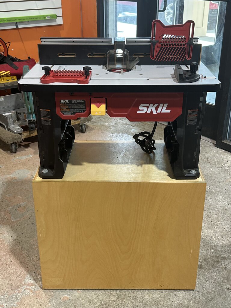 Router Table on Stand