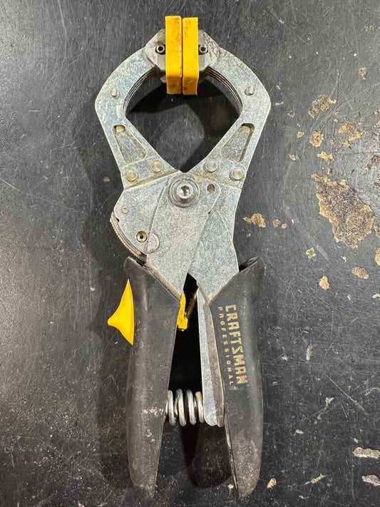 Ratcheting Hand Clamp