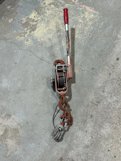3,000 lb. Cable Hoist