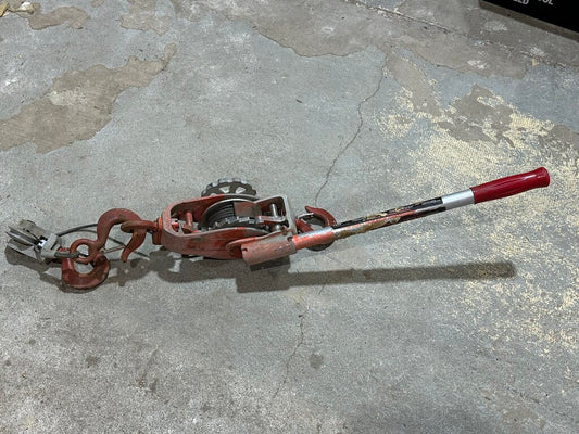 3,000 lb. Cable Hoist