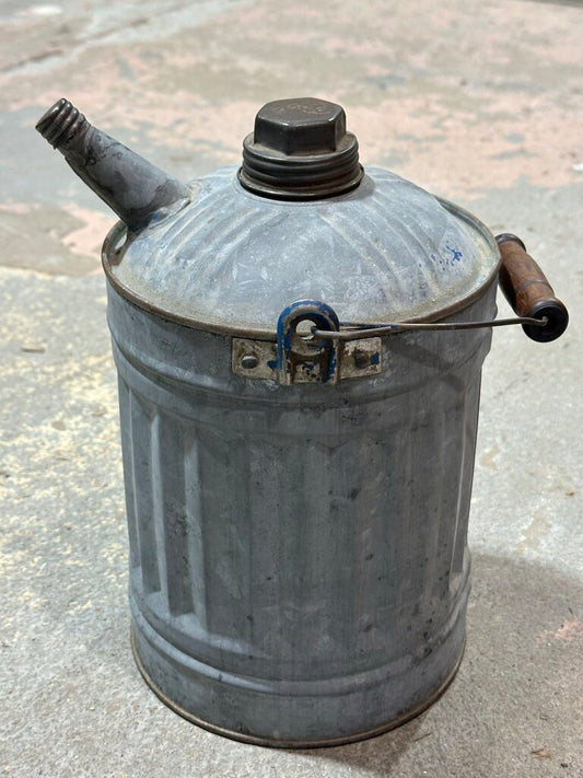 Galvanized 1-Gallon Kerosene Can