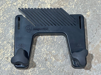 Magnetic Featherboard