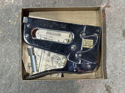 Staple Gun Tacker