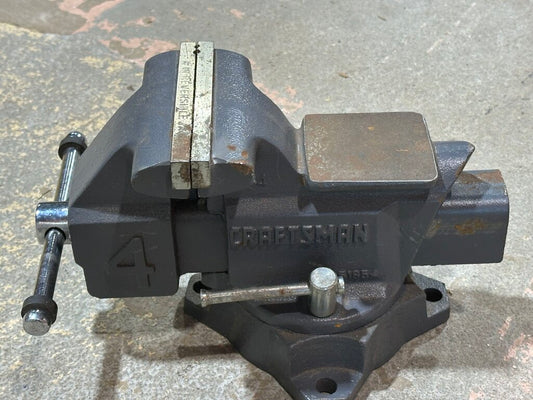 Swivel Bench Vise
