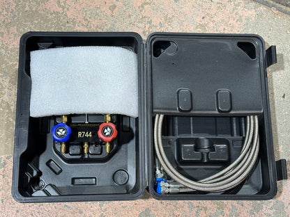 2-Way Piston Valve Manifold for CO2 (R744)