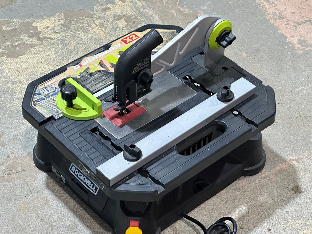 Portable Tabletop Saw