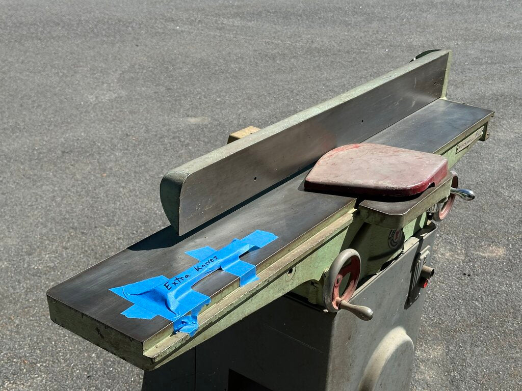 Jointer on Stand