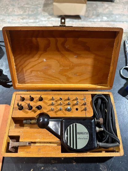 Vibro-Tool De Luxe Engraving Set