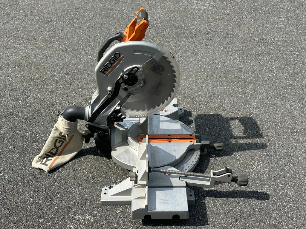 Corded Compound Miter Saw