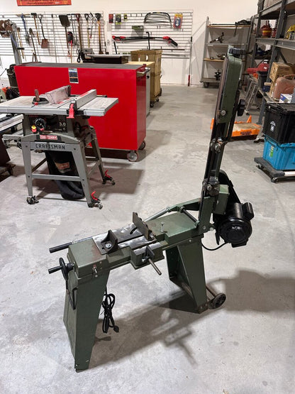 Horizontal/Vertical Metal-Cutting Band Saw