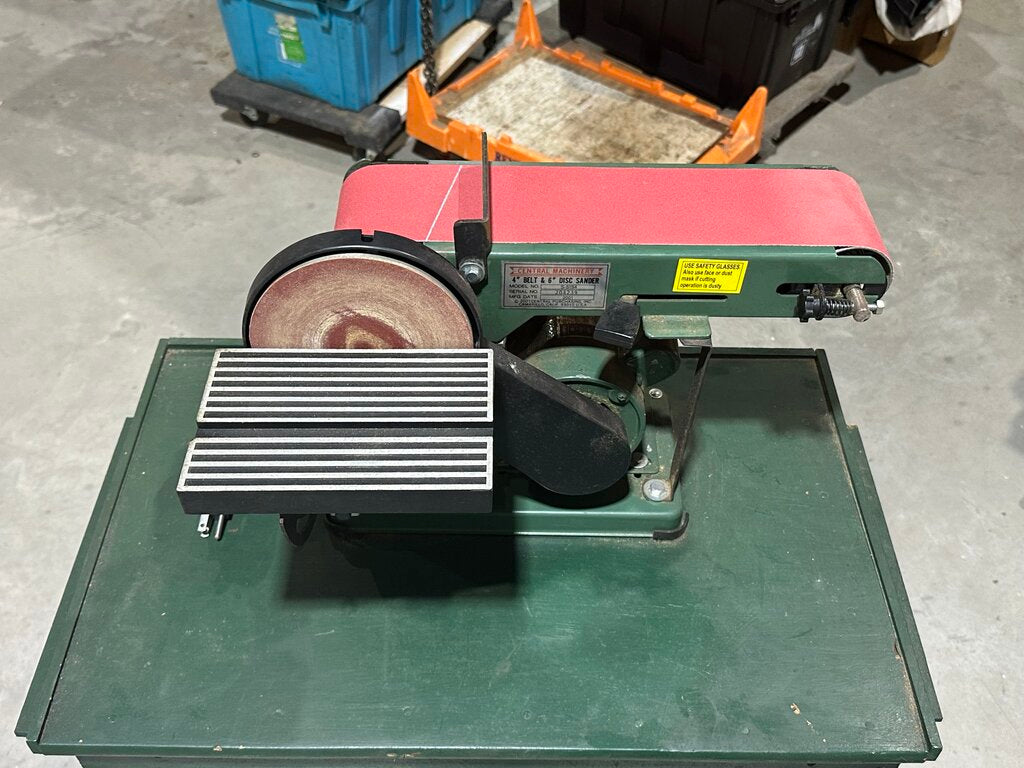 Belt/Disc Sander on Stand