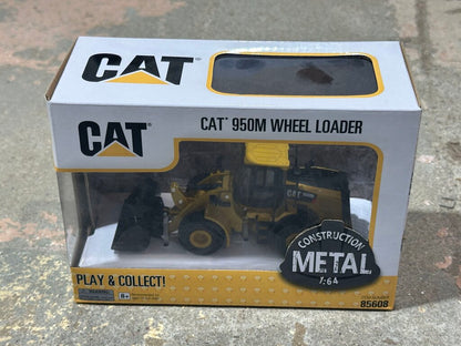 1:64 Scale Die-Cast Model