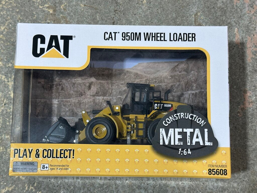 1:64 Scale Die-Cast Model