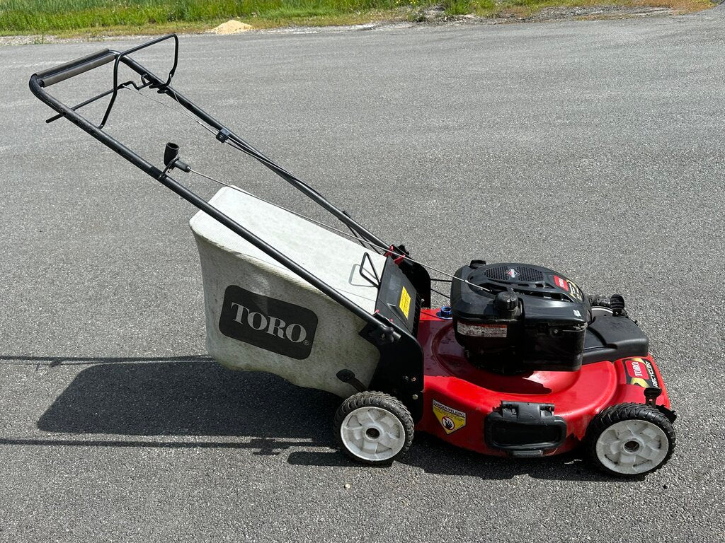 Self-Propelled Gas Lawn Mower