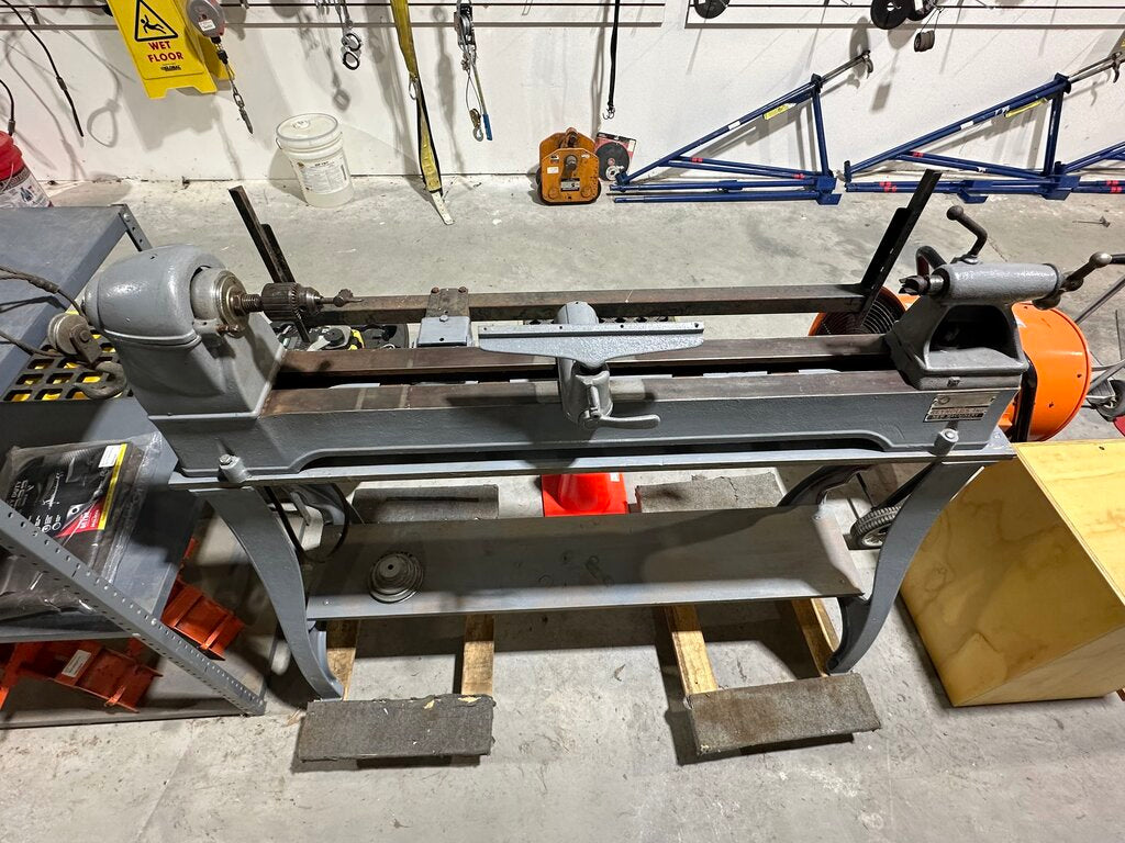 Wood Lathe With Cast Iron Legs