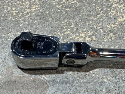 Long Flex-Head Ratchet