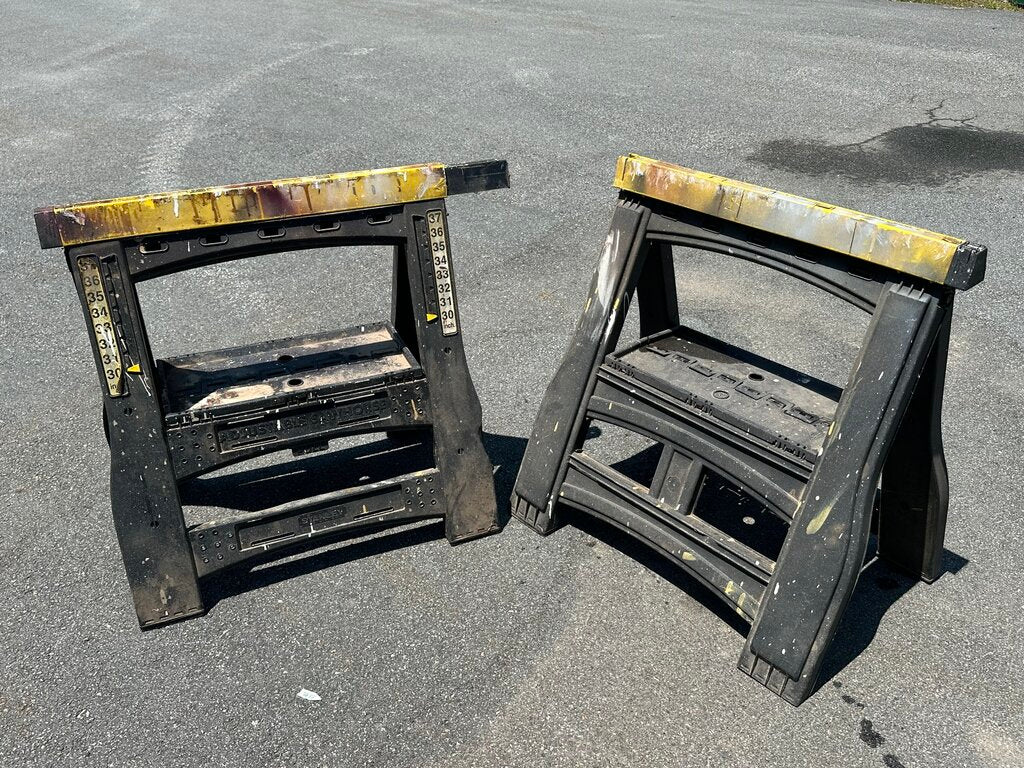 Plastic Saw Horse Pair