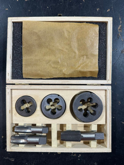 Pipe Tap and Die Set