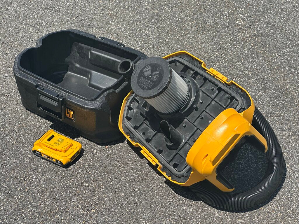 Cordless Wet/Dry Vacuum Kit