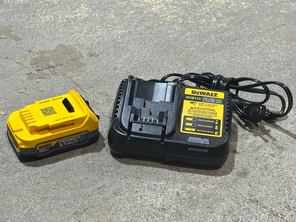 20V MAX XR POWERSTACK Lithium-Ion Battery Starter Kit