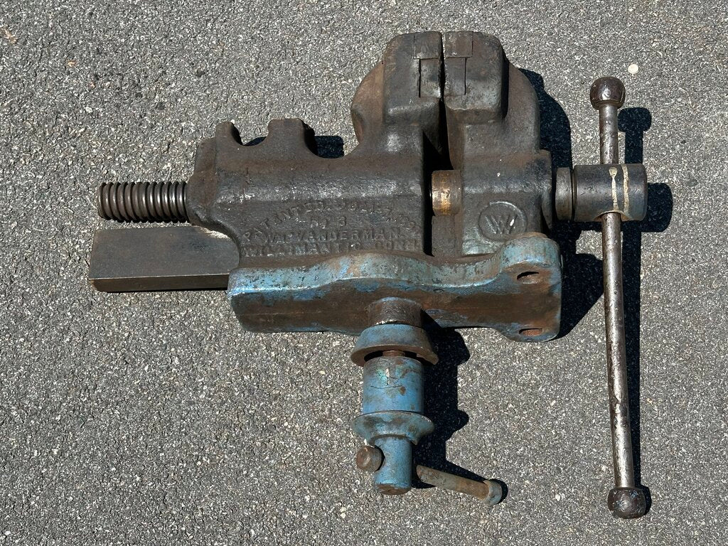 Heavy Duty Bench Vise
