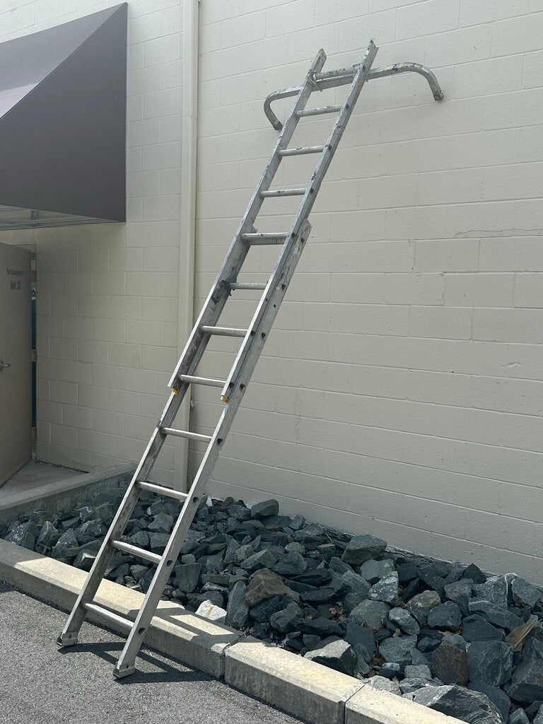 Aluminum Extension Ladder