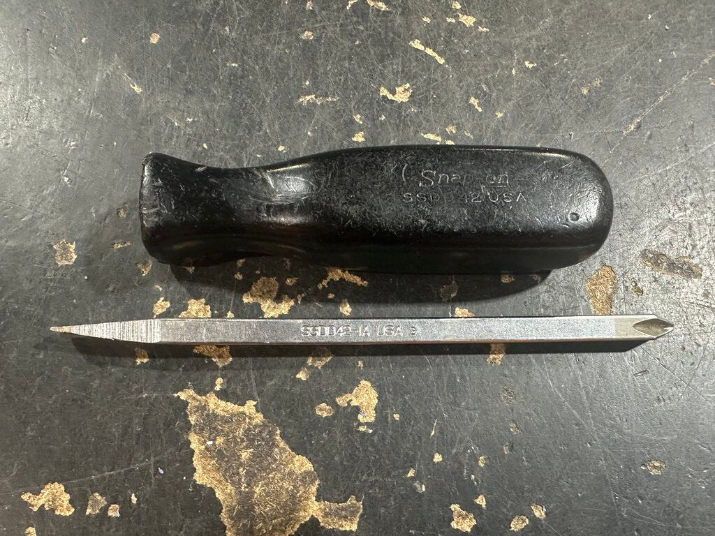 Interchangeable Shank Screwdriver