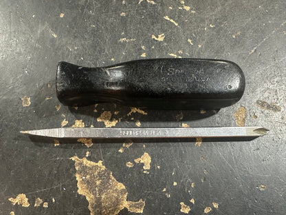 Interchangeable Shank Screwdriver