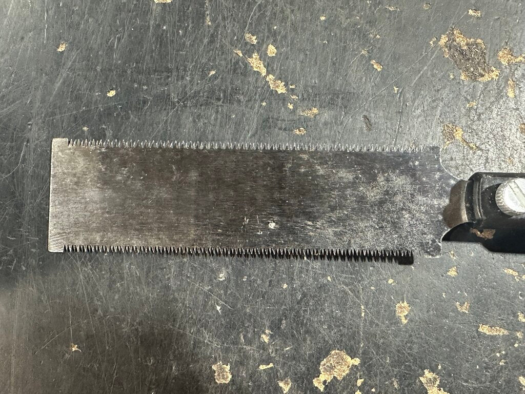 Pull Saw with Plastic Handle