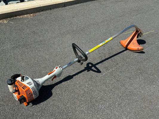 Curved Shaft Gas String Trimmer