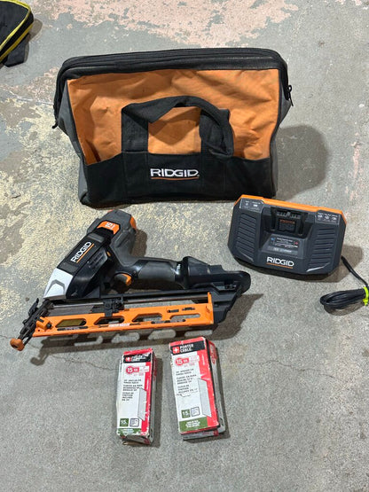 Cordless 15-Gauge Angled Finish Nailer