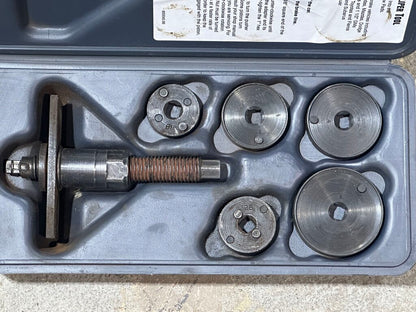 Universal Disc Brake Caliper Tool