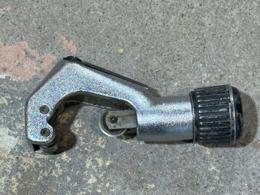 Tubing Cutter