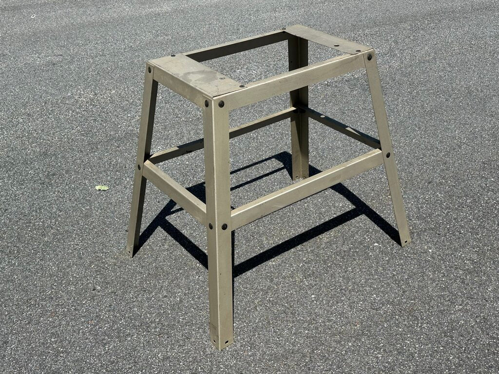 Metal Tool Stand