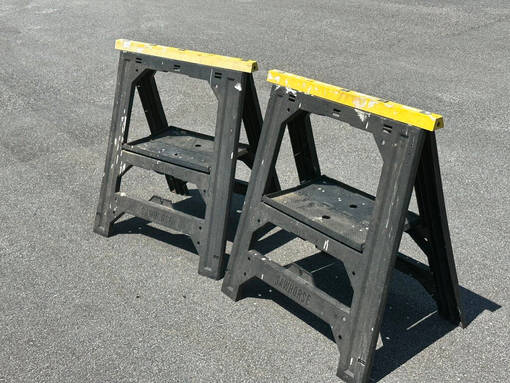 Folding Plastic Saw Horse 2-Pack