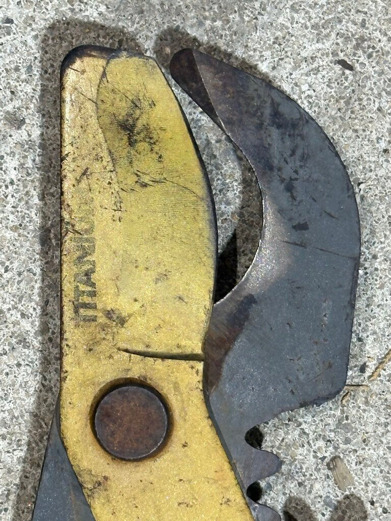 PowerGear Bypass Lopper