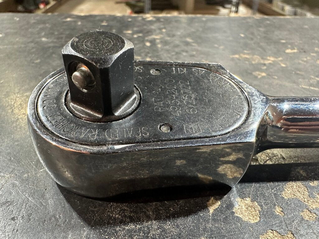 Standard Handle Enclosed Head Ratchet