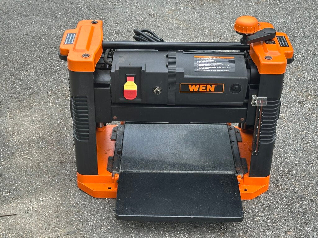 Benchtop Thickness Planer with Granite Table