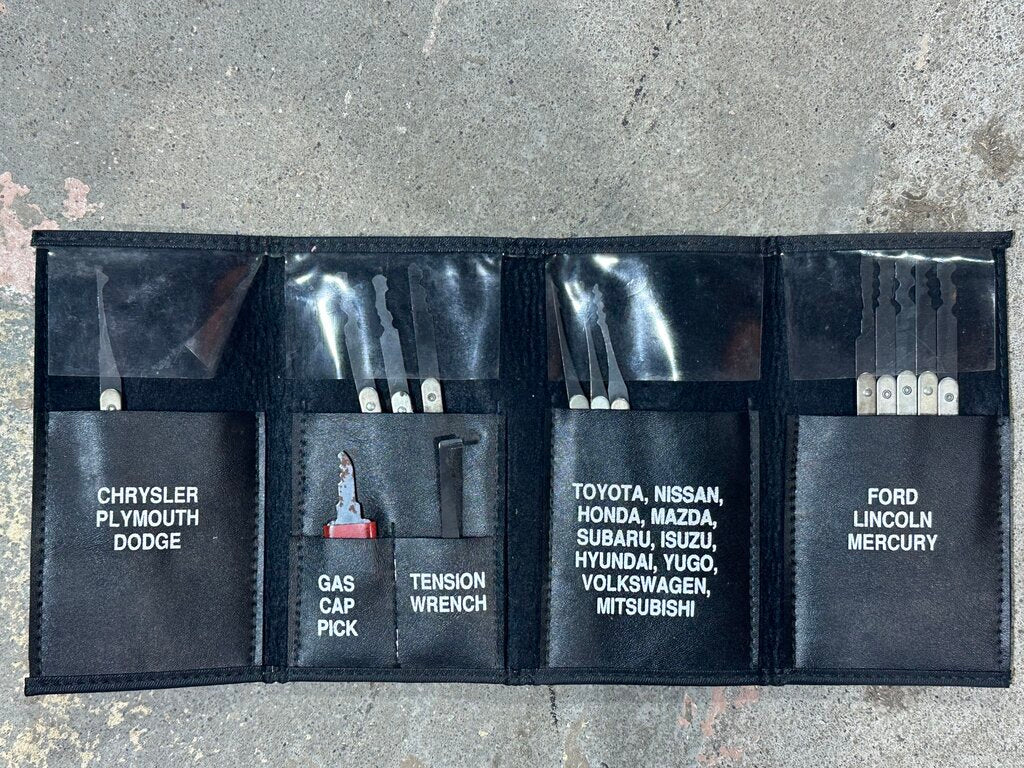 Automotive Lockout Tool Set