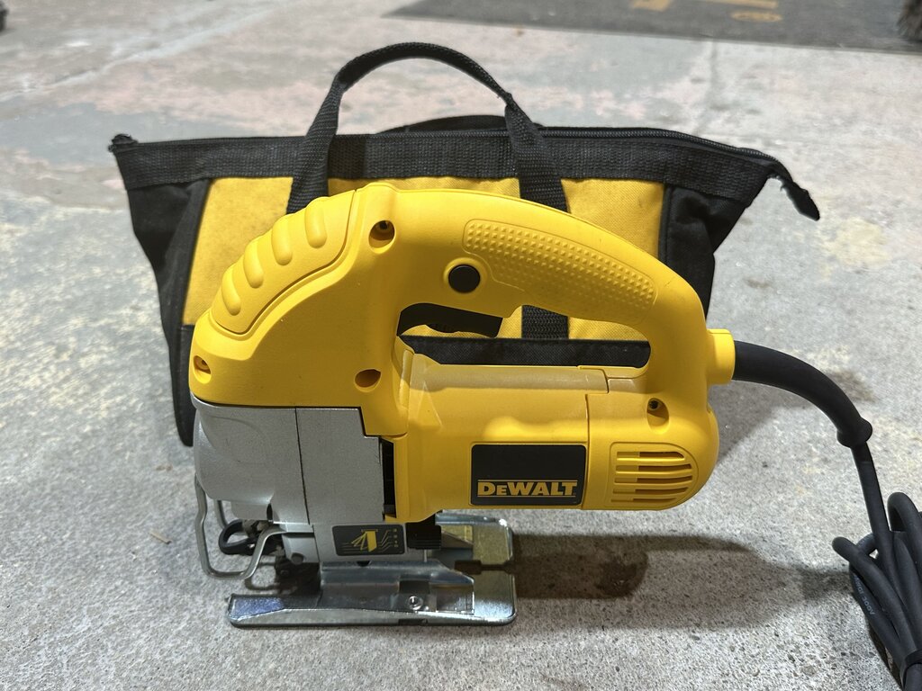 Corded Variable Speed Jig Saw