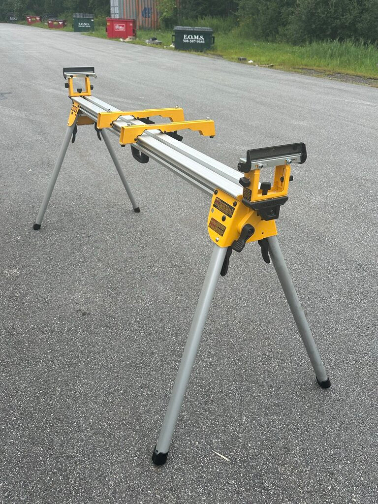 Heavy-Duty Miter Saw Stand