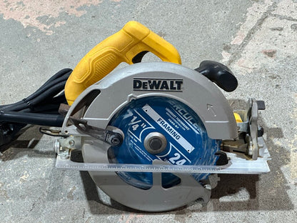 Corded Lightweight Circular Saw